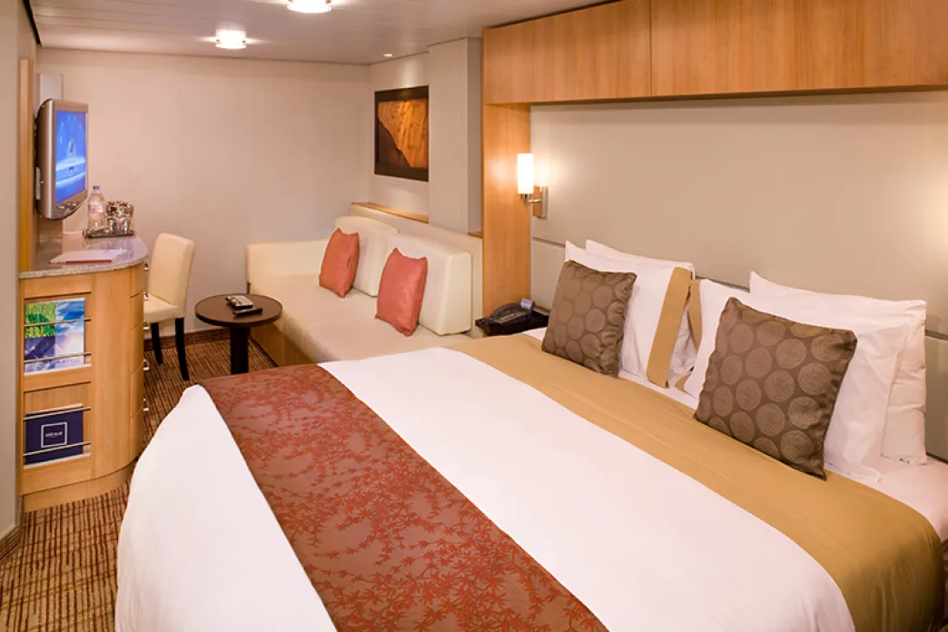 Celebrity Solstice - Inside Stateroom